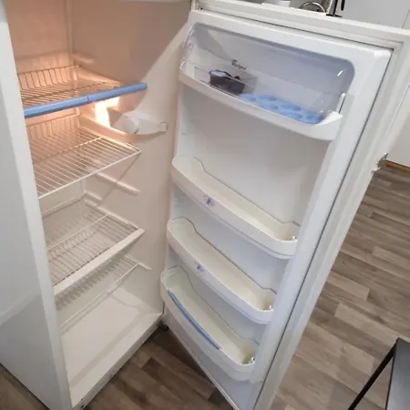Appartamento Tromsoapartment Silent Area With Free Parking I Have Caravan For Rent Same Place, 4 People