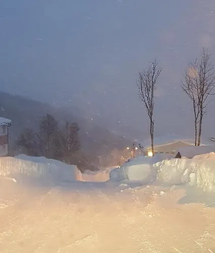 Tromsoapartment Silent Area With Free Parking I Have Caravan For Rent Same Place, 4 People Apartment Tromso