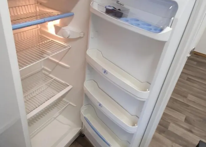 Apartamento Tromsoapartment Silent Area With Free Parking I Have Caravan For Rent Same Place, 4 People