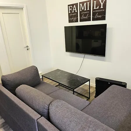 Apartment Tromsoapartment Silent Area With View I Have Warm Caravan For Rent Same Place, 4 People